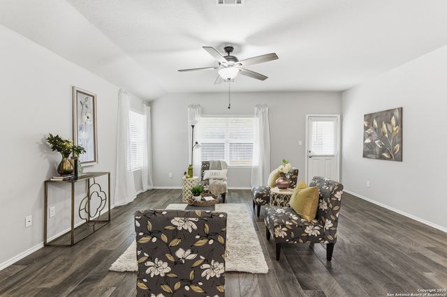 32125 Giant Oak, Bulverde, TX 78163