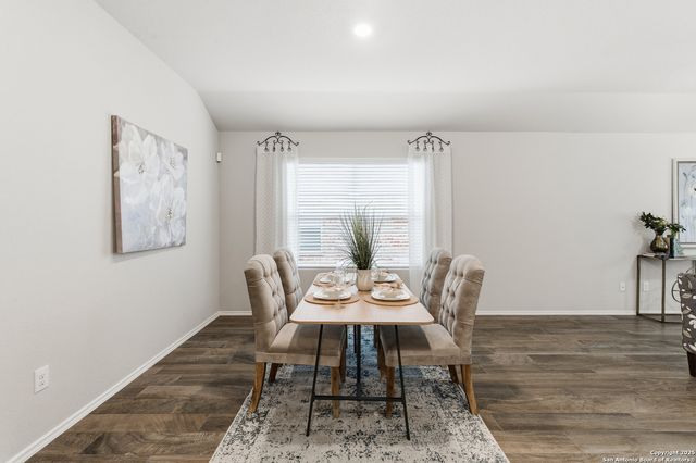 32125 Giant Oak, Bulverde, TX 78163