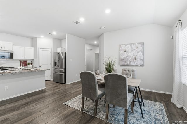 32125 Giant Oak, Bulverde, TX 78163