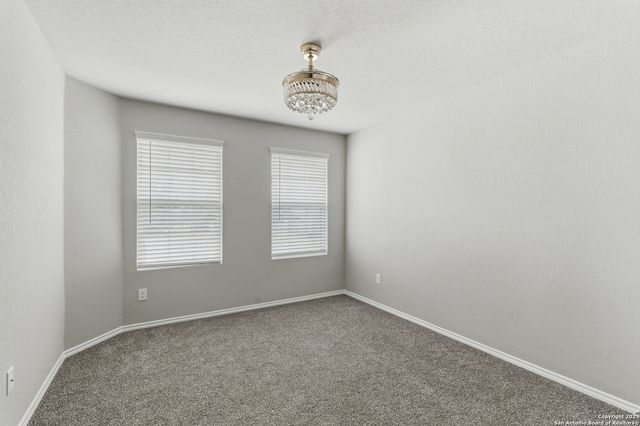 32125 Giant Oak, Bulverde, TX 78163