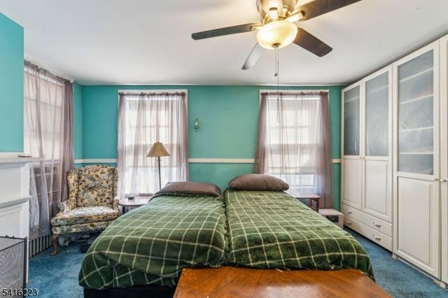 27 Oakland Ave, Bloomfield Twp., NJ 07003