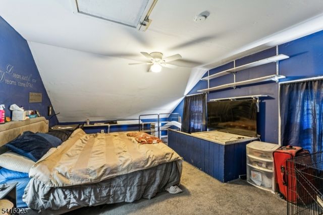 27 Oakland Ave, Bloomfield Twp., NJ 07003