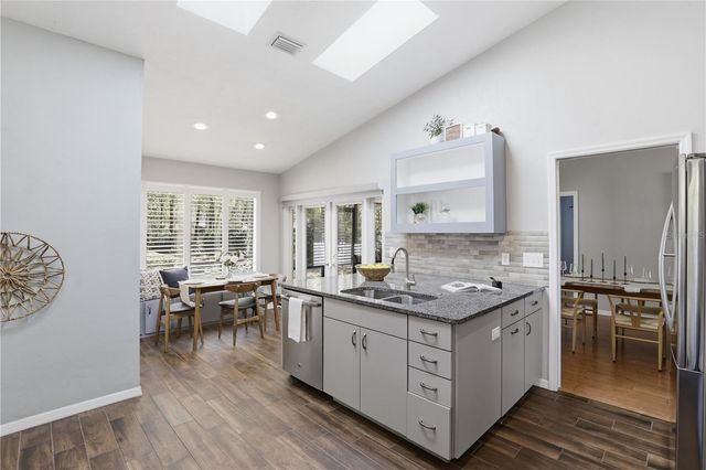 833 NW 45TH TERRACE, Gainesville, FL 32605