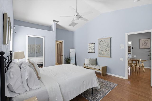 833 NW 45TH TERRACE, Gainesville, FL 32605