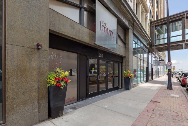 350 Saint Peter St 1012, Saint Paul, MN 55102