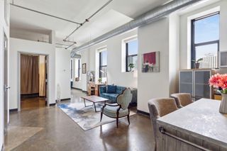 350 Saint Peter St 1012, Saint Paul, MN 55102