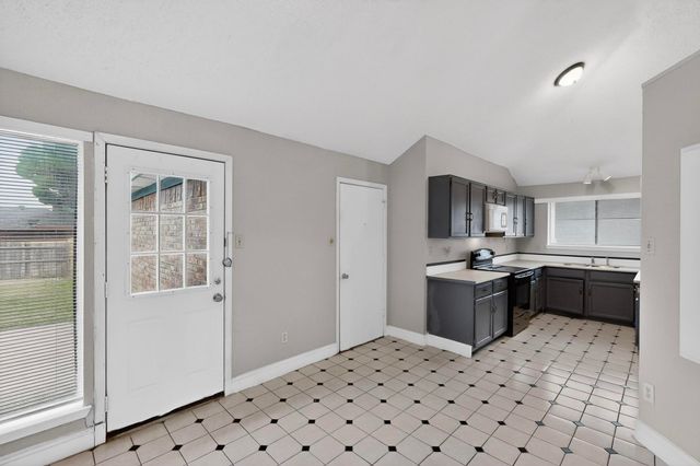 1634 Sunswept Terrace, Lewisville, TX 75077