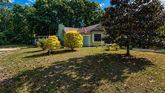 118 Fair Oaks Drive, Crestview, FL 32539