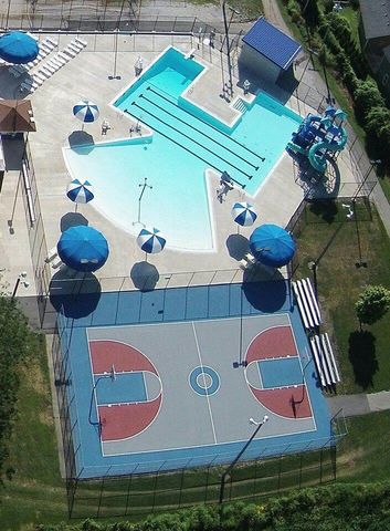 3569 W 1500 S, Kentland, IN 47951