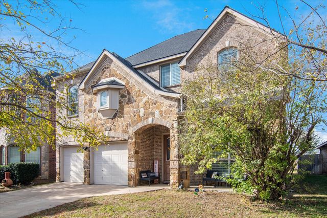1009 Raleigh Path Road, Denton, TX 76208
