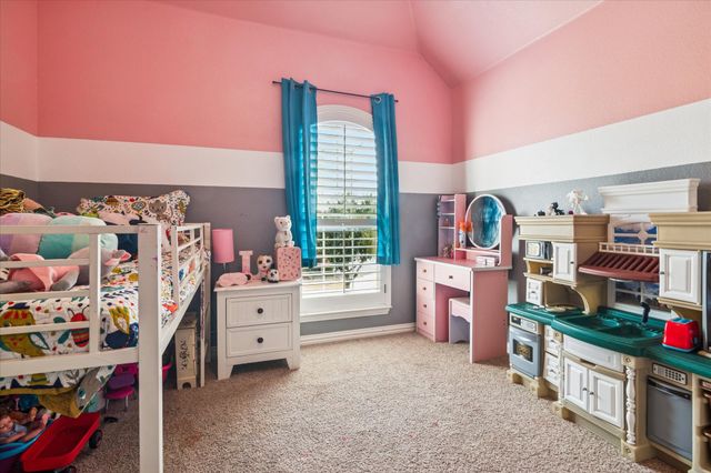 1009 Raleigh Path Road, Denton, TX 76208