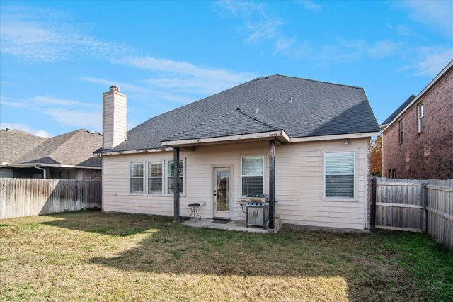 1009 Raleigh Path Road, Denton, TX 76208