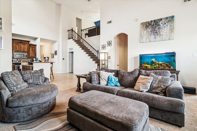 1009 Raleigh Path Road, Denton, TX 76208