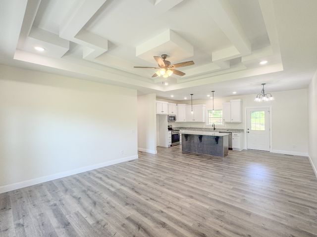480 Bridle Path Ln, Hartsville, TN 37074