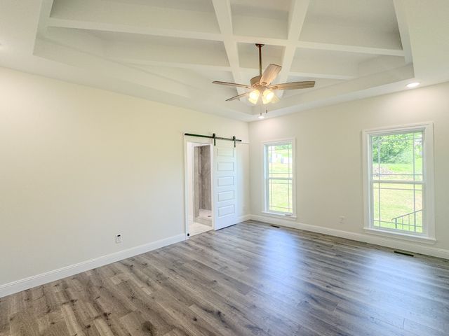 480 Bridle Path Ln, Hartsville, TN 37074