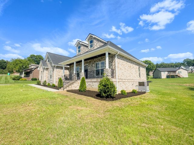 480 Bridle Path Ln, Hartsville, TN 37074