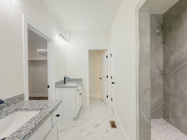 480 Bridle Path Ln, Hartsville, TN 37074