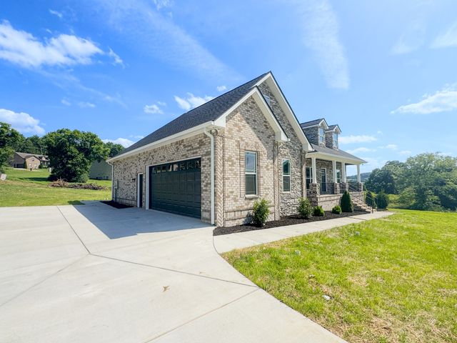 480 Bridle Path Ln, Hartsville, TN 37074