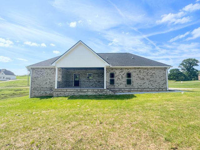480 Bridle Path Ln, Hartsville, TN 37074