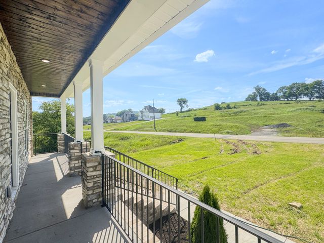 480 Bridle Path Ln, Hartsville, TN 37074