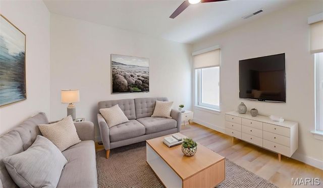 1401 Tower Grove Avenue 2B, St Louis, MO 63110