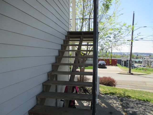 547 E Fairview Ave, Spokane, WA 99207