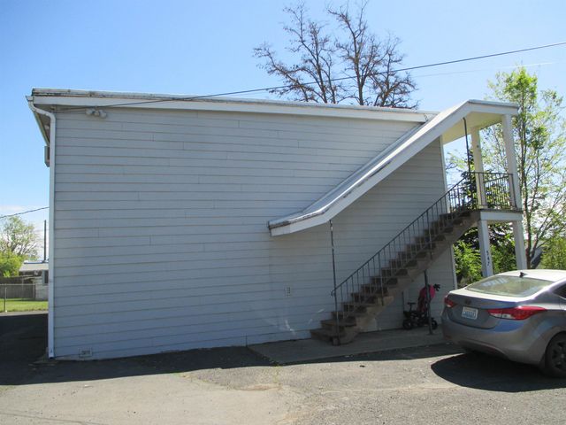 547 E Fairview Ave, Spokane, WA 99207