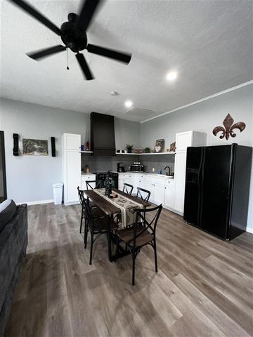 2360 Royal Oak Lane, Sulphur, LA 70663