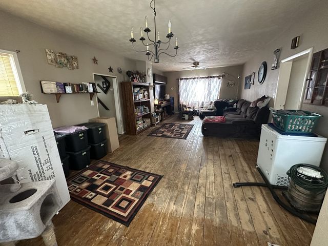 708 N Washington Street, Pleasantville, IA 50225