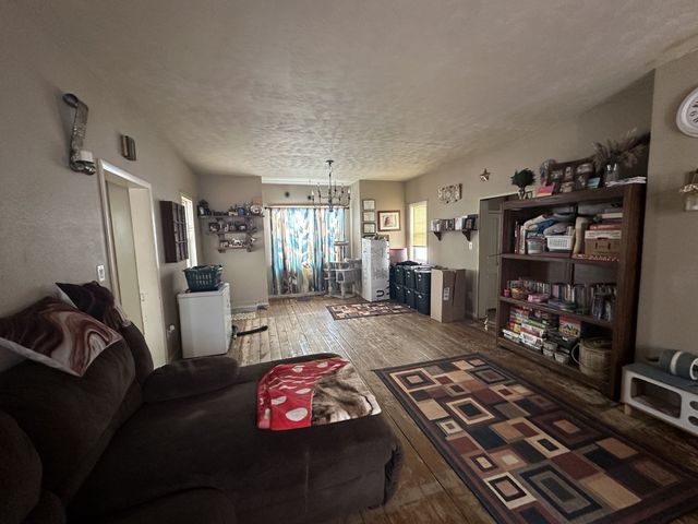 708 N Washington Street, Pleasantville, IA 50225