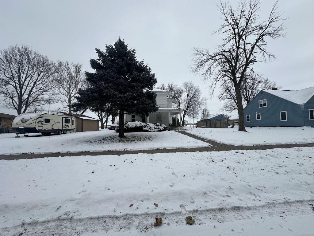 708 N Washington Street, Pleasantville, IA 50225