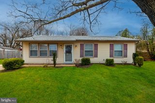 23 INDIAN HILL LANE, Sicklerville, NJ 08081