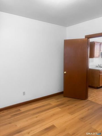 532 Carroll Avenue 2, Bridgeport, CT 06607