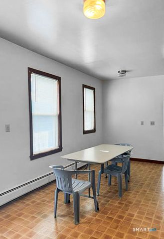 532 Carroll Avenue 2, Bridgeport, CT 06607