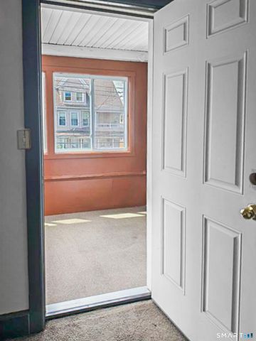 532 Carroll Avenue 2, Bridgeport, CT 06607