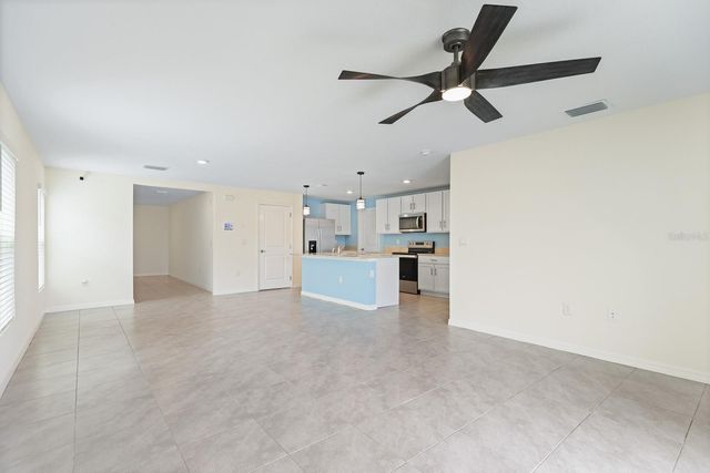 16555 MOSAIC OAR DRIVE, Wimauma, FL 33598