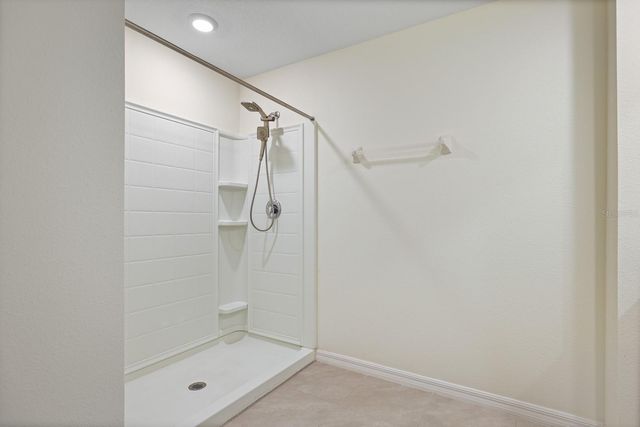 16555 MOSAIC OAR DRIVE, Wimauma, FL 33598