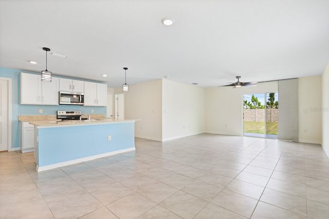 16555 MOSAIC OAR DRIVE, Wimauma, FL 33598