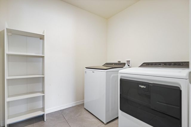 16555 MOSAIC OAR DRIVE, Wimauma, FL 33598