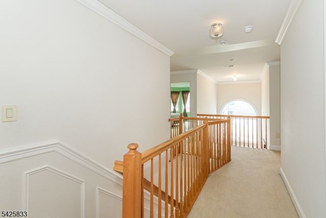 17 Nicole Lane, Parsippany-troy Hills Twp., NJ 07054