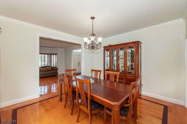 17 Nicole Lane, Parsippany-troy Hills Twp., NJ 07054