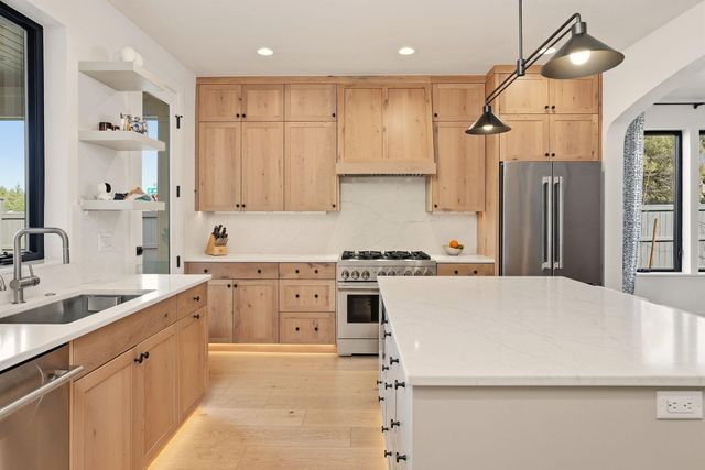 2643 NW Waymaker Court, Bend, OR 97703