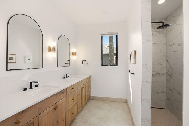 2643 NW Waymaker Court, Bend, OR 97703