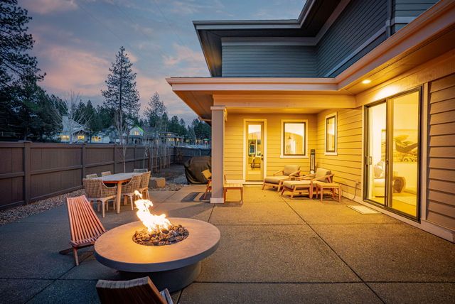 2643 NW Waymaker Court, Bend, OR 97703