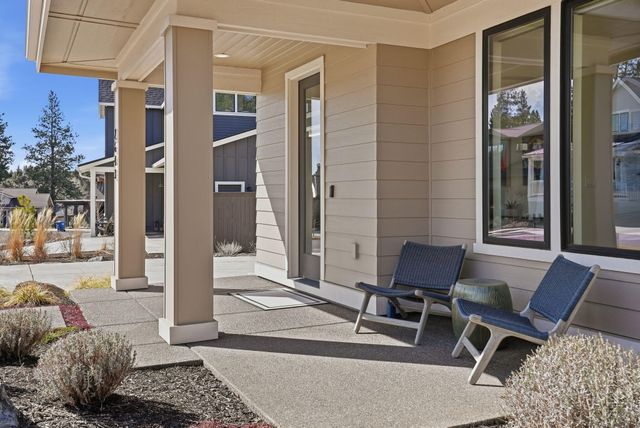 2643 NW Waymaker Court, Bend, OR 97703