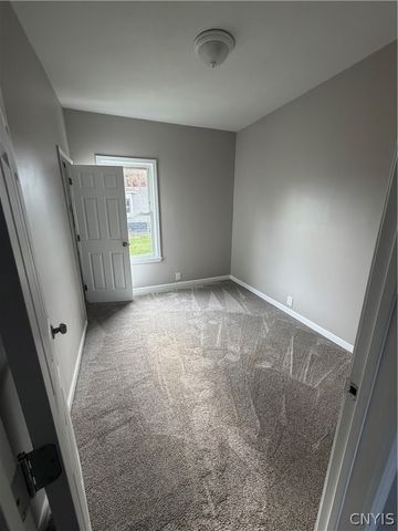 214-1 Rowland Street, Syracuse, NY 13204