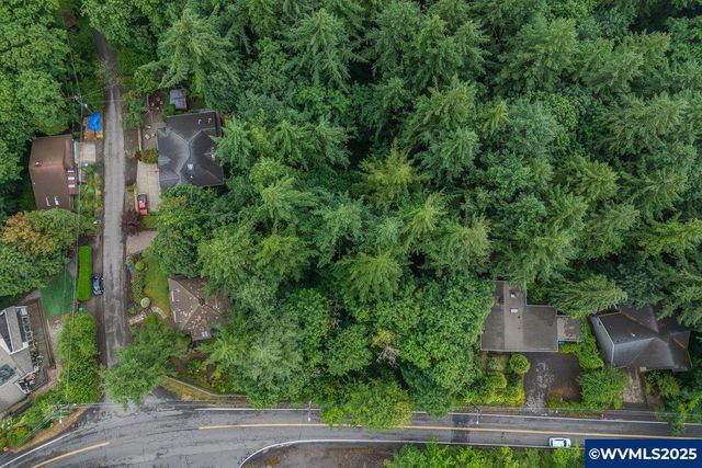 906 SW Skyline Bl, Portland, OR 97221