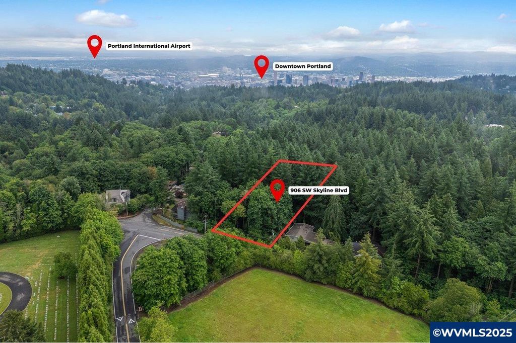906 SW Skyline Bl, Portland, OR 97221