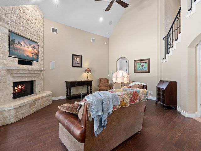 181 Highland Meadows, Bandera, TX 78003