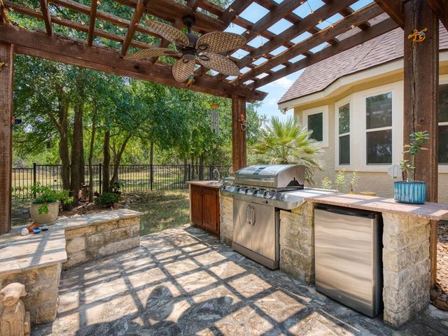 181 Highland Meadows, Bandera, TX 78003